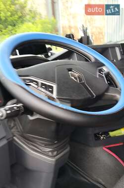 Тягач Renault Range T/T-Series  2015 в 