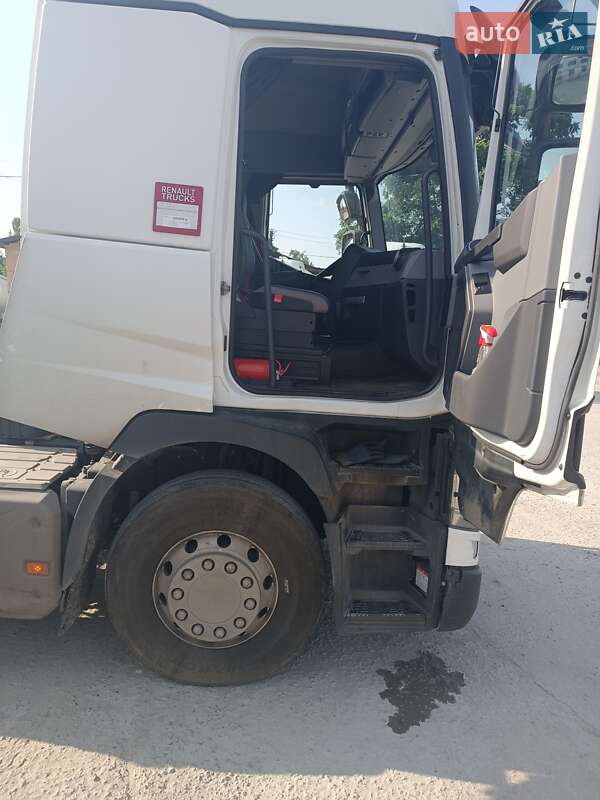 Тягач Renault Range T/T-Series  2016 в Житомирі