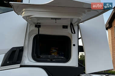 Тягач Renault Range T/T-Series  2015 в 