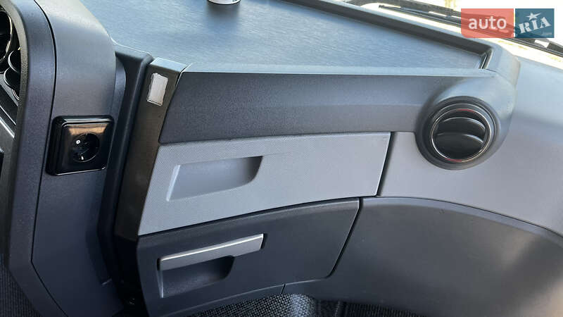 Тягач Renault Range T/T-Series  2015 в Тернополі