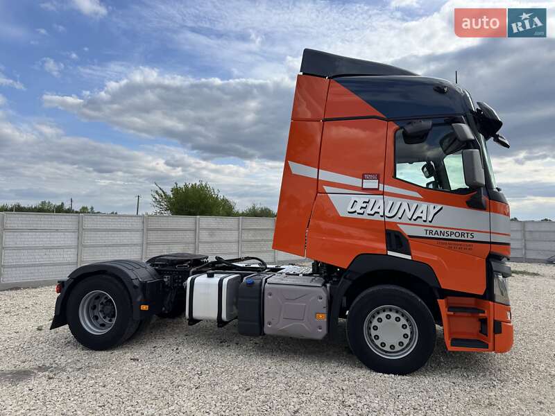 Тягач Renault Range T/T-Series  2017 в Радивиліві