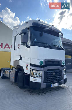 Тягач Renault Range T/T-Series  2015 в 