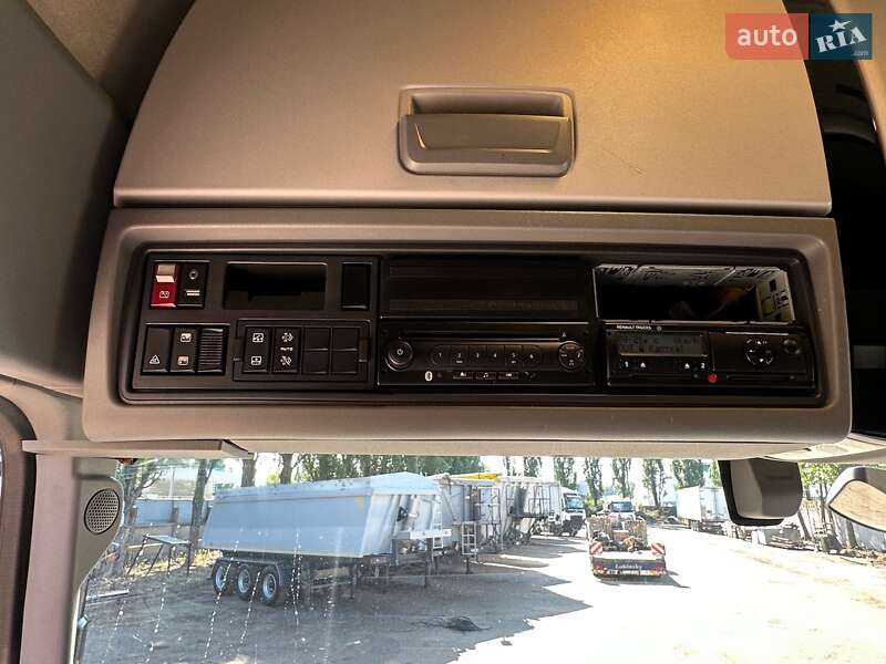 Тягач Renault Range T/T-Series  2017 в Киеве