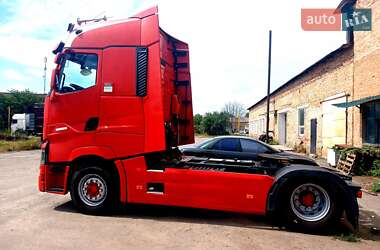Тягач Renault Range T/T-Series  2015 в 