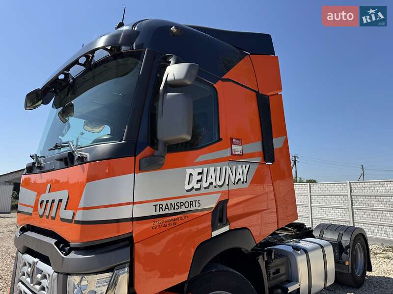 Тягач Renault Range T/T-Series  2017 в Радивиліві