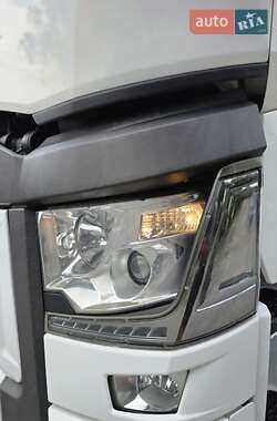 Тягач Renault Range T/T-Series  2015 в 