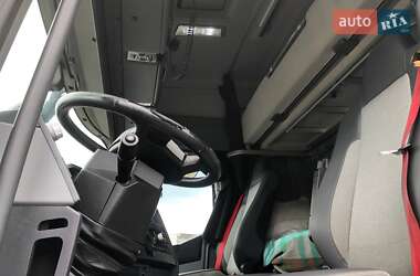 Тягач Renault Range T/T-Series  2015 в 