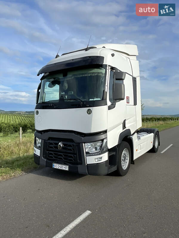 Тягач Renault Range T/T-Series  2013 в Іршаві