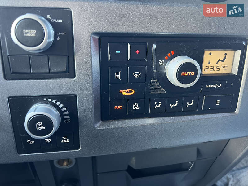 Тягач Renault Range T/T-Series  2014 в Ивано-Франковске