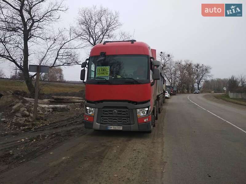Тягач Renault Range T/T-Series  2015 в Ромнах