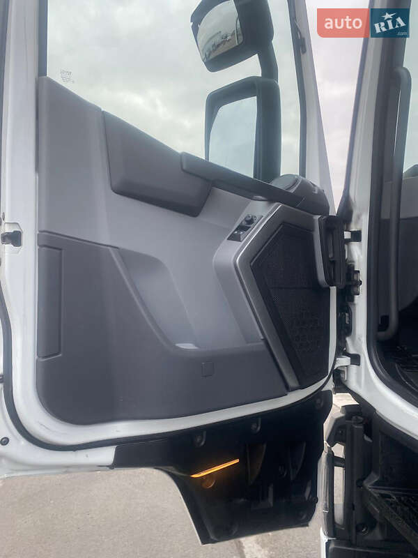 Тягач Renault Range T/T-Series 2014 в Києві фото 14 Тягач Renault Range T/T-Series 2014 в Києві