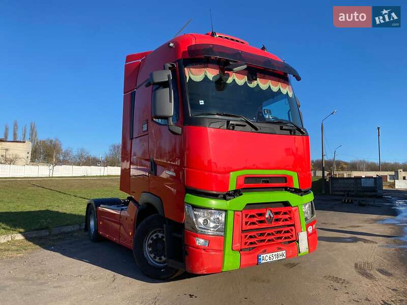 Тягач Renault Range T/T-Series  2015 в Луцке