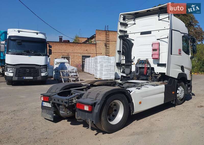 Тягач Renault Range T/T-Series  2014 в Рівному