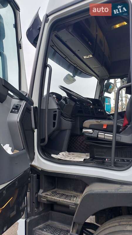 Тягач Renault Range T/T-Series 2014 в Рівному фото 16 Тягач Renault Range T/T-Series 2014 в Рівному