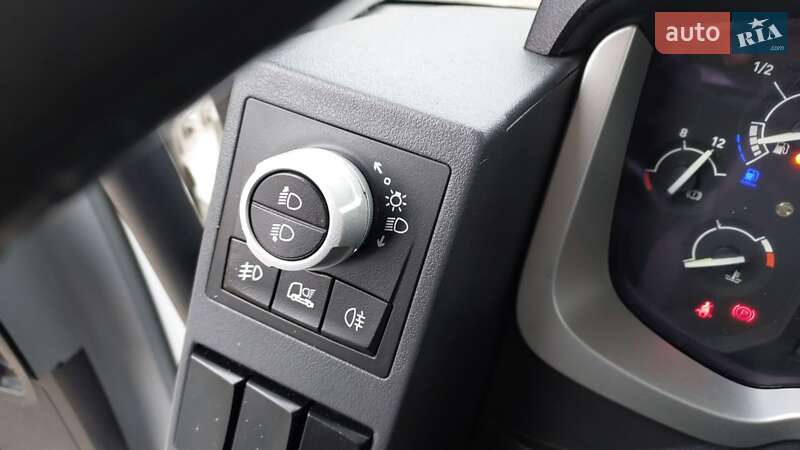 Тягач Renault Range T/T-Series 2014 в Рівному фото 22 Тягач Renault Range T/T-Series 2014 в Рівному