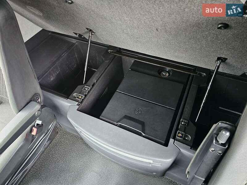 Тягач Renault Range T/T-Series 2017 в Луцьку фото 56 Тягач Renault Range T/T-Series 2017 в Луцьку