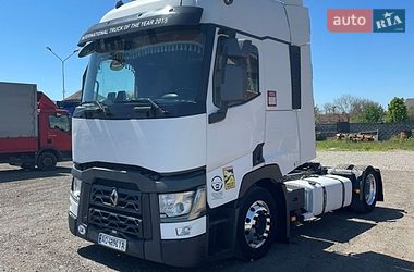 Тягач Renault Range T/T-Series  2015 в Хусті