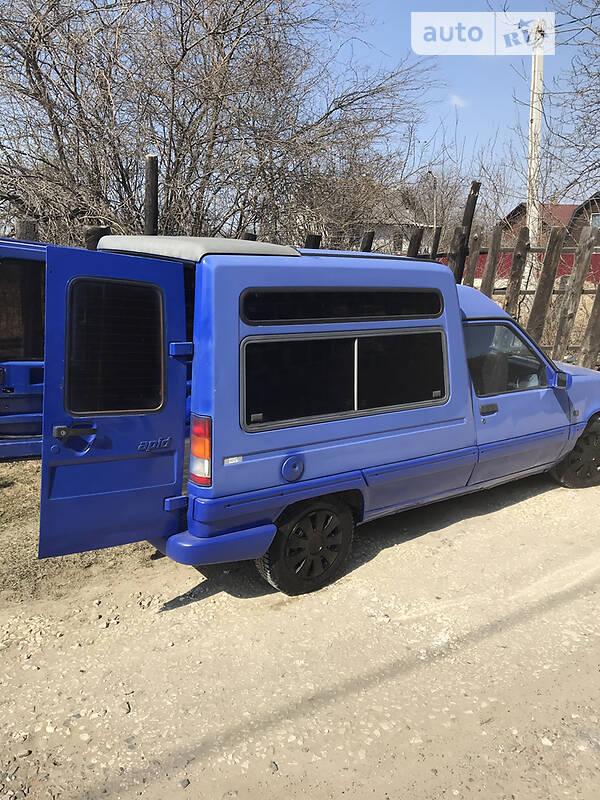 Универсал Renault Rapid 1988 в Ивано-Франковске
