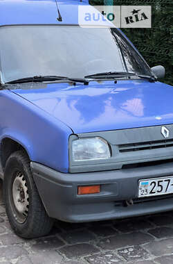 Седан Renault Rapid 1987 в Львове