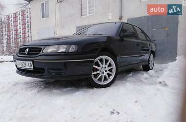 Ліфтбек Renault Safrane 1999 в Івано-Франківську