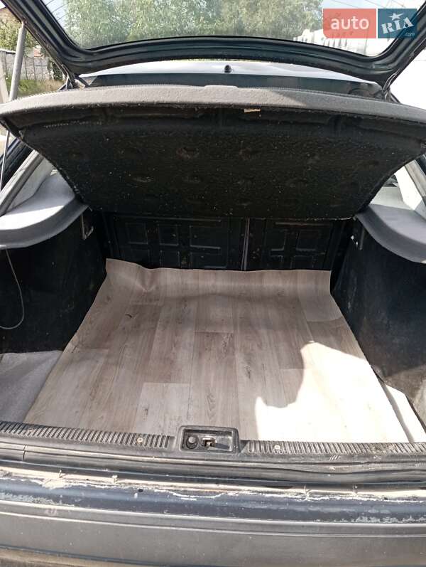 Ліфтбек Renault Safrane 1996 в Миколаєві