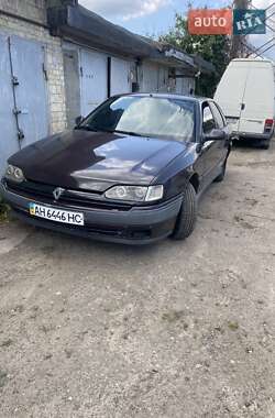Лифтбек Renault Safrane 1992 в Киеве