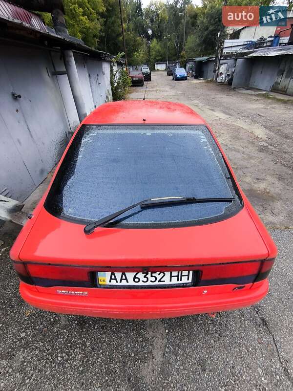 Ліфтбек Renault Safrane 1996 в Києві