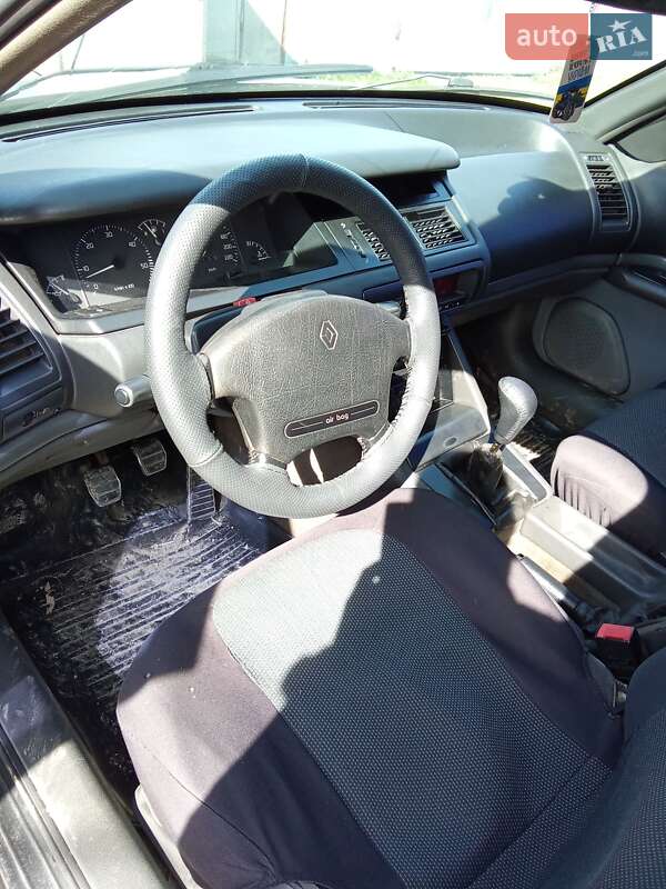 Лифтбек Renault Safrane 1994 в Брошневе