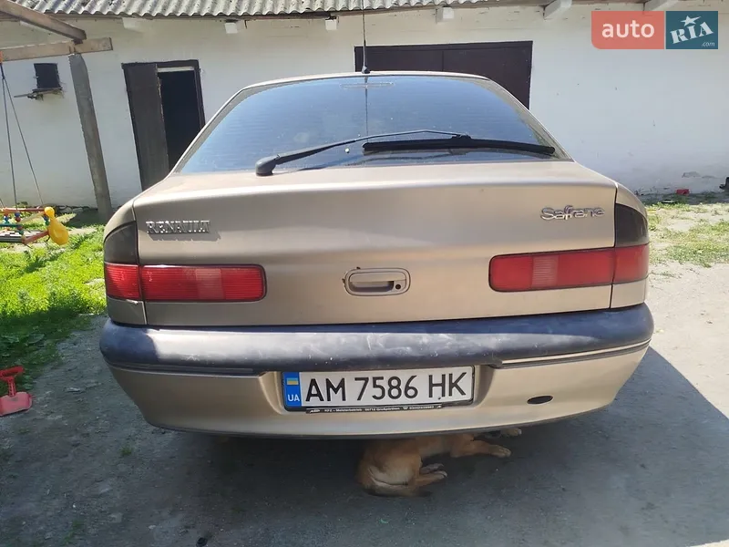Renault Safrane