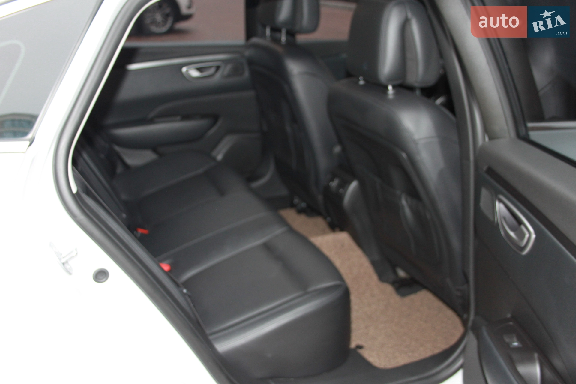 Renault Samsung SM6 2019 VIN KNMA4C2CMLP034970 фото оголошення 33 з 56