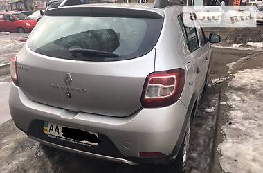 Хетчбек Renault Sandero StepWay 2013 в Києві