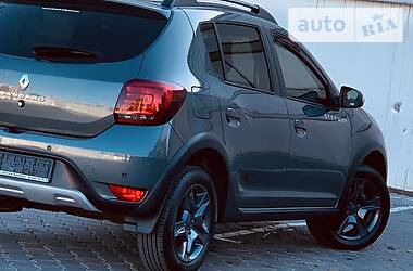 Хэтчбек Renault Sandero StepWay 2018 в Одессе