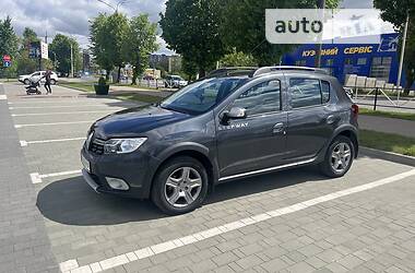 Хэтчбек Renault Sandero StepWay 2021 в Хмельницком