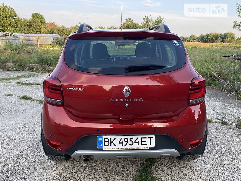 Хетчбек Renault Sandero StepWay 2020 в Вараші