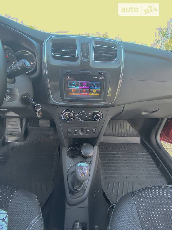 Хетчбек Renault Sandero StepWay 2020 в Вараші