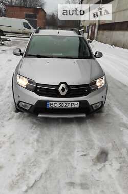Хэтчбек Renault Sandero StepWay 2018 в Львове