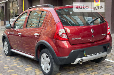 Внедорожник / Кроссовер Renault Sandero StepWay 2012 в Виннице