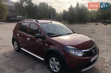 Позашляховик / Кросовер Renault Sandero StepWay 2012 в Харкові