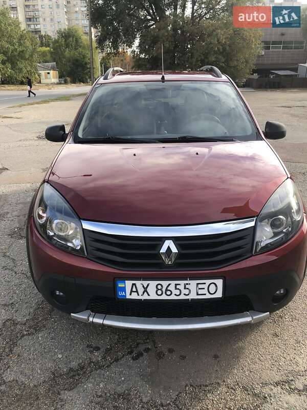 Позашляховик / Кросовер Renault Sandero StepWay 2012 в Харкові