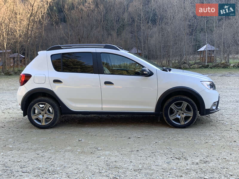 Хетчбек Renault Sandero StepWay 2018 в Львові