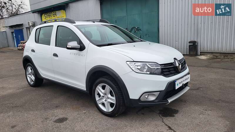 Хэтчбек Renault Sandero StepWay 2019 в Киеве