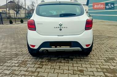 Хэтчбек Renault Sandero StepWay 2018 в Изяславе