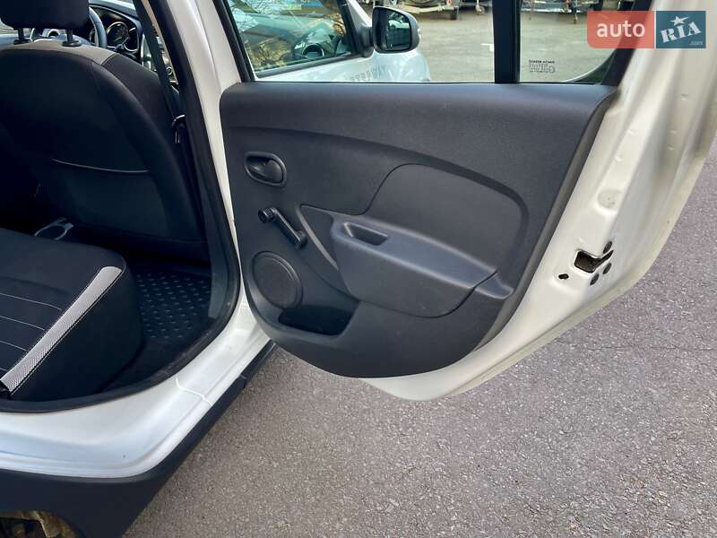 Хэтчбек Renault Sandero StepWay 2017 в Киеве