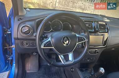 Хэтчбек Renault Sandero StepWay 2019 в 