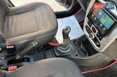 Внедорожник / Кроссовер Renault Sandero StepWay 2010 в 