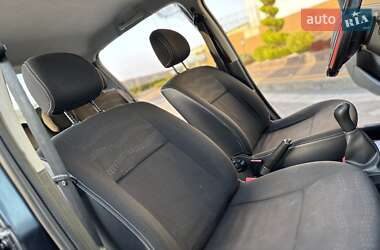 Внедорожник / Кроссовер Renault Sandero StepWay 2010 в 
