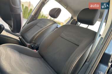 Внедорожник / Кроссовер Renault Sandero StepWay 2010 в 