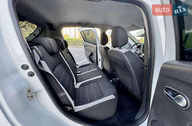 Хетчбек Renault Sandero StepWay 2021 в 