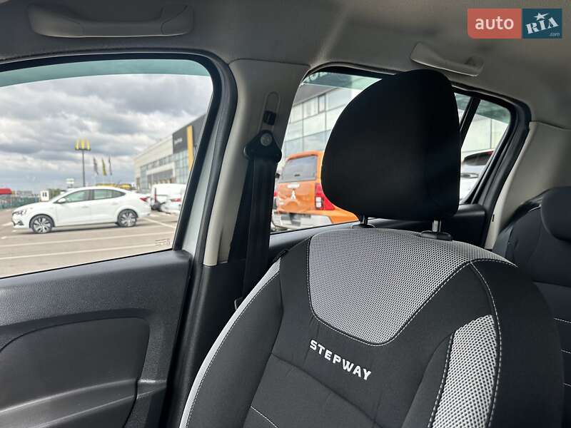 Хетчбек Renault Sandero StepWay 2021 в Києві