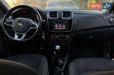Хетчбек Renault Sandero StepWay 2019 в 